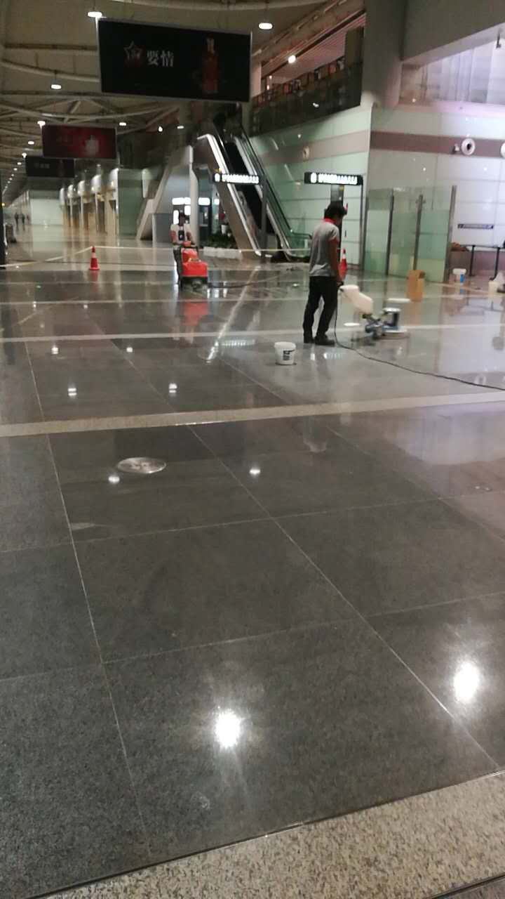 長沙美天清潔材料有限公司,湖南綜合性清潔,長沙大型開荒保潔,外墻清洗,石材翻新護理,地坪固化